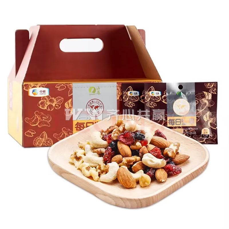 中粮 25g*30包/盒 山萃 每日坚果 混合坚果礼盒